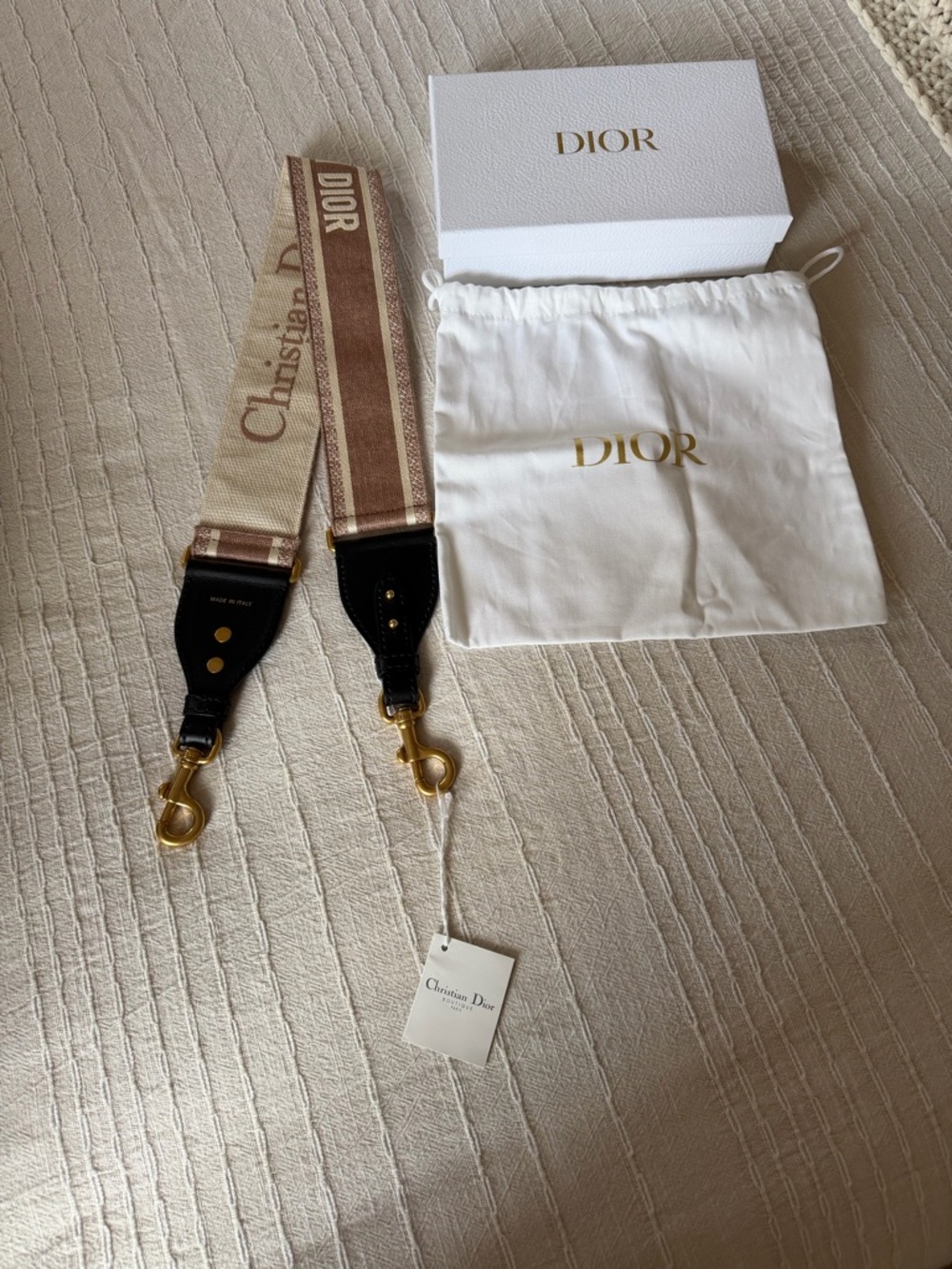 Christian Dior
Rose & beige Patterned Bag Strap w/ Gold-toned Clasp
NWT